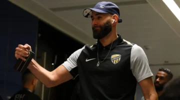 تصريح مثير.. بنزيما يقارن الهلال بنادي ريال مدريد بعد انضمامه لصفوف الزعيم